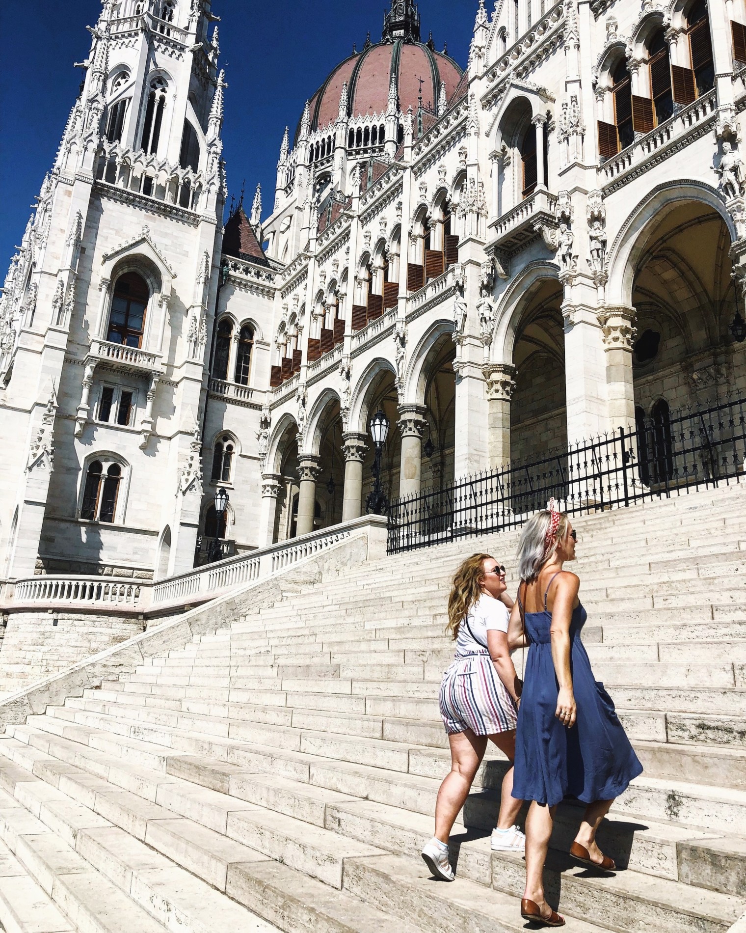 Why Budapest? Ten Reasons You Need To Visit! – THE DAILY TAY